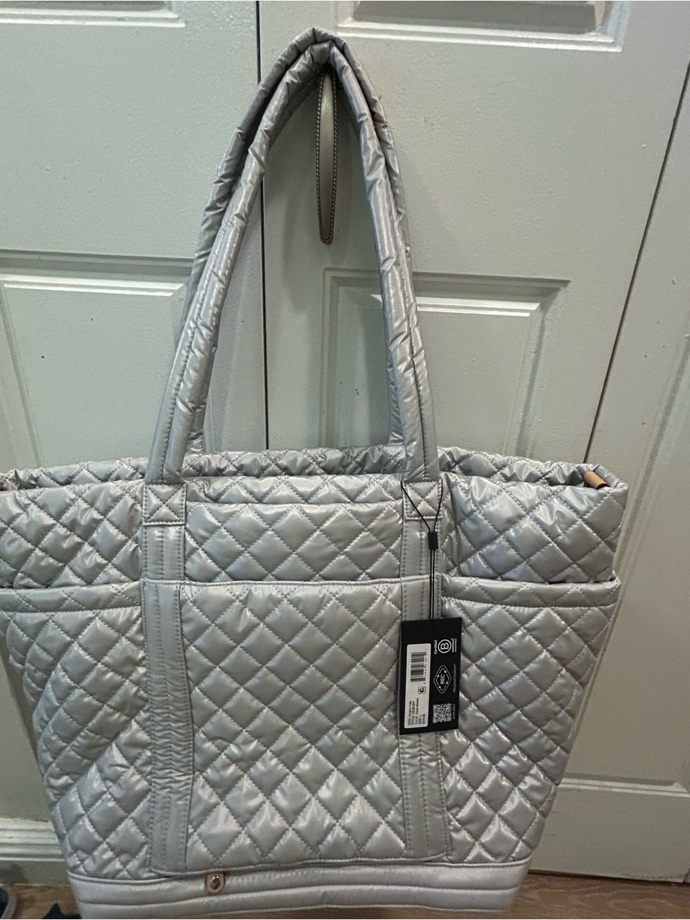 BNWT MZ Wallace large empire tote in oyster - Picture 4 of 8